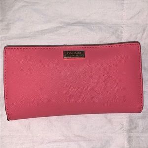 💞Pink Kate Spade Wallet